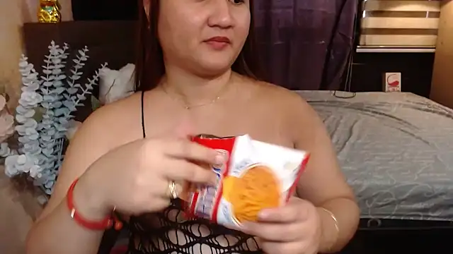 xheavenlytrans online show from March 24, 2026, 1:10 am