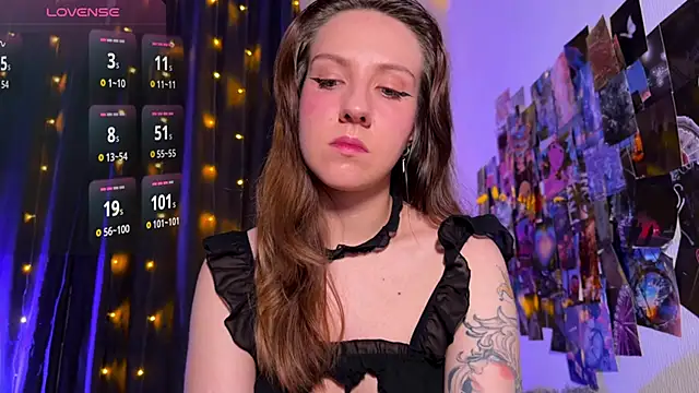 HotaruTomo online show from February 27, 2026, 2:33 am