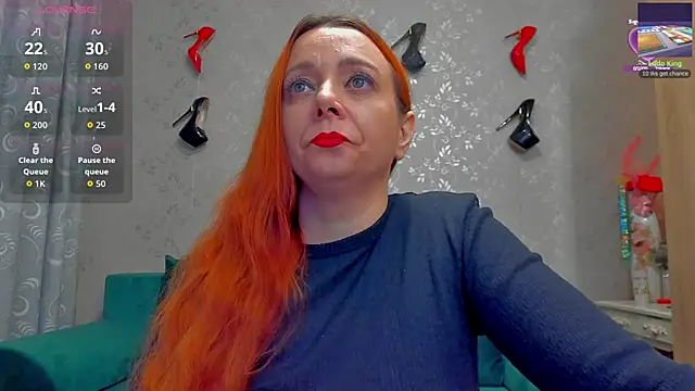 emilianna666 online show from September 27, 2025, 4:12 pm