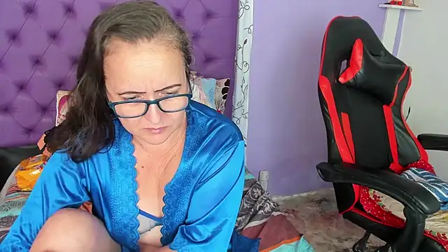 Margoth clain online show from December 4, 2025, 2:04 pm