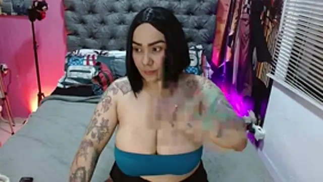 Snapshot of JEENEVIEVE chatting on April 22, 2026, 6:31 pm JEENEVIEVE online show from April 22, 2026, 6:31 pm