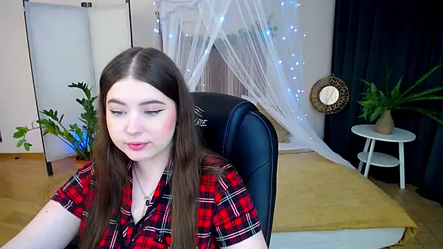 NicoleFoxery online show from January 31, 2025, 6:14 pm