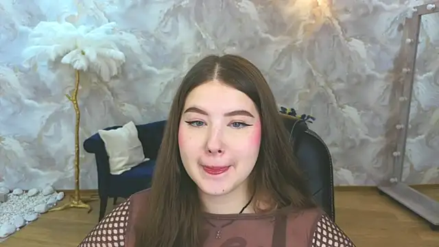 NicoleFoxery online show from September 19, 2025, 6:19 pm