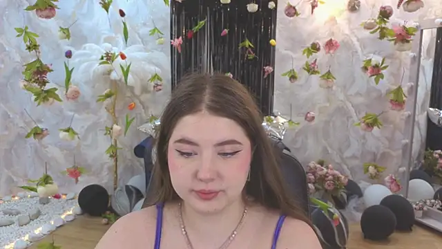 Snapshot of NicoleFoxery chatting on July 21, 2026, 3:20 am NicoleFoxery online show from July 21, 2026, 3:20 am