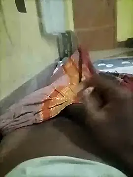 naxusxh online show from November 19, 2025, 7:03 pm