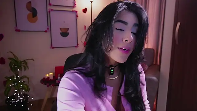 Isabella dior online show from February 12, 2025, 11:41 pm