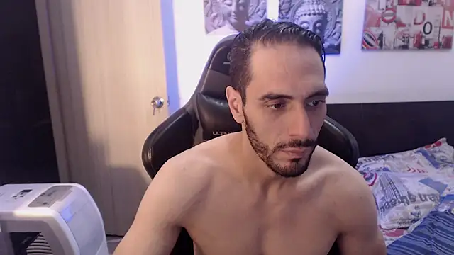 Snapshot of samuelgarcia_ chatting on January 16, 2025, 12:34 am samuelgarcia online show from January 16, 2025, 12:34 am