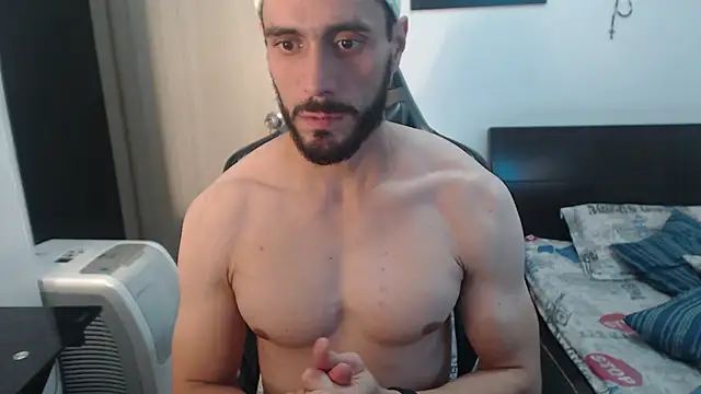 Snapshot of samuelgarcia_ chatting on March 15, 2025, 11:19 am samuelgarcia online show from March 15, 2025, 11:19 am