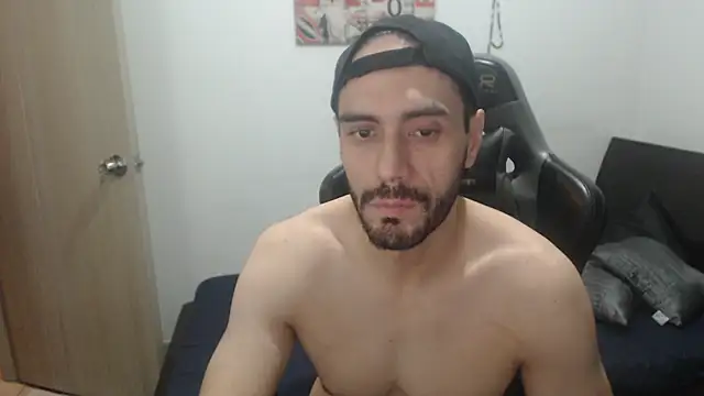 Snapshot of samuelgarcia_ chatting on September 16, 2025, 10:27 am samuelgarcia online show from September 16, 2025, 10:27 am