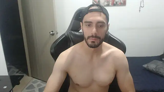 Snapshot of samuelgarcia_ chatting on September 18, 2025, 10:17 am samuelgarcia online show from September 18, 2025, 10:17 am