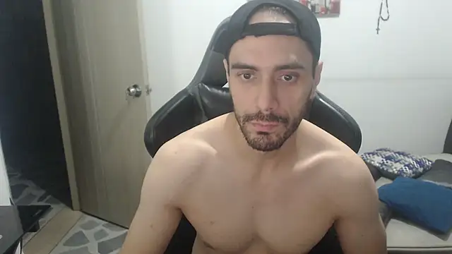 Snapshot of samuelgarcia_ chatting on October 14, 2025, 6:58 am samuelgarcia online show from October 14, 2025, 6:58 am