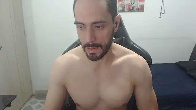 samuelgarcia  online show from December 18, 2025, 7:36 am