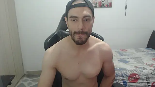Snapshot of samuelgarcia_ chatting on June 17, 2026, 4:26 am samuelgarcia online show from June 17, 2026, 4:26 am