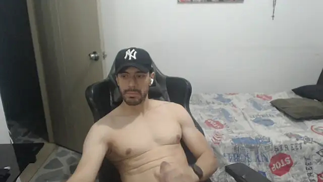 Snapshot of samuelgarcia_ chatting on July 17, 2026, 9:49 am samuelgarcia online show from July 17, 2026, 9:49 am