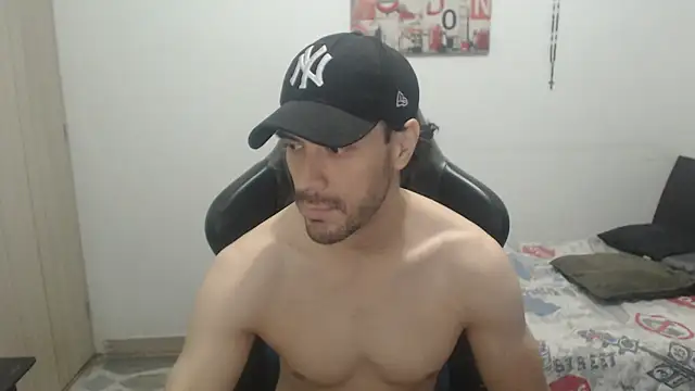 Snapshot of samuelgarcia_ chatting on July 21, 2026, 4:48 am samuelgarcia online show from July 21, 2026, 4:48 am