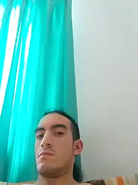 TommyMomentum online show from December 17, 2024, 3:06 pm