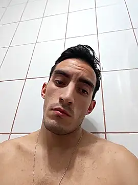 TommyMomentum online show from December 5, 2025, 3:37 am