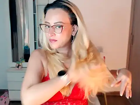 Snapshot of BOREAL_MOON chatting on October 28, 2025, 9:39 pm BOREAL MOON online show from October 28, 2025, 9:39 pm