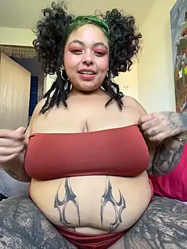 PrincessLauren420 online show from February 19, 2026, 10:06 pm