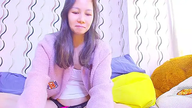 Asiannina online show from January 2, 2025, 7:12 am