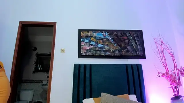 JupiteFox online show from January 13, 2025, 11:41 am