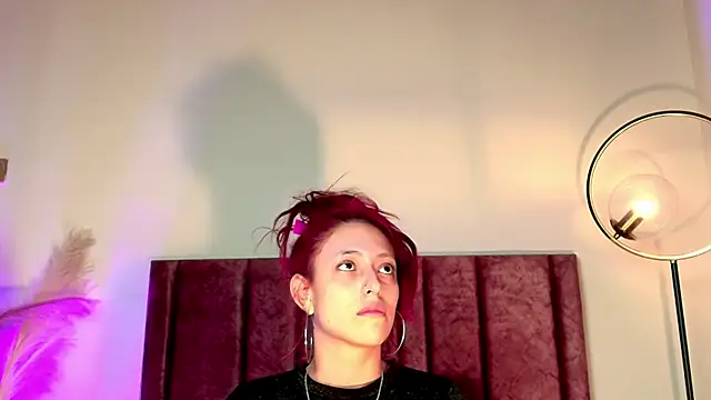 JupiteFox online show from October 12, 2025, 5:12 pm