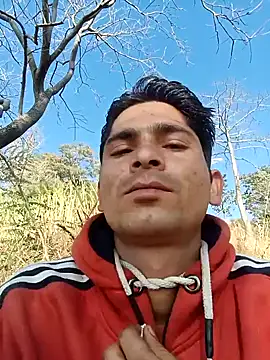 SunnyleoneBG online show from January 5, 2025, 9:05 am