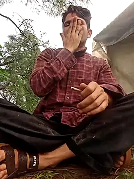 SunnyleoneBG online show from September 14, 2025, 2:11 am