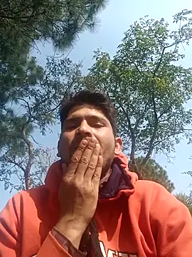 SunnyleoneBG online show from November 5, 2025, 5:18 am