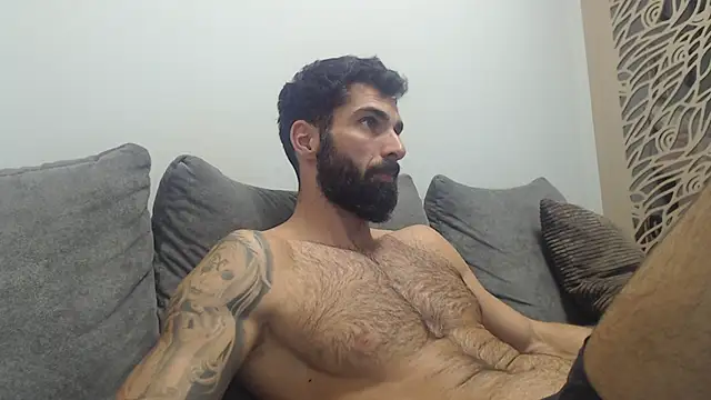 Verycutex online show from November 15, 2025, 8:38 pm