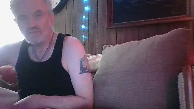 Makowboy online show from December 5, 2024, 2:00 pm