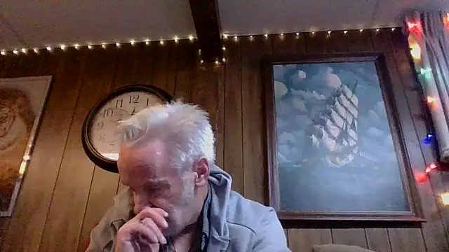 Makowboy online show from December 16, 2024, 7:21 pm