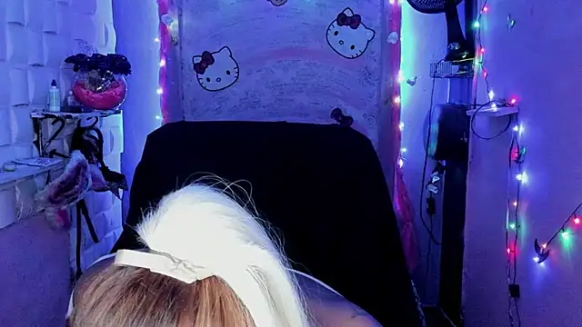 tsviolett online show from December 9, 2024, 8:44 pm