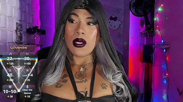 tsviolett online show from March 10, 2025, 9:18 pm