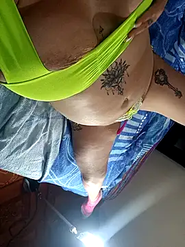 NIKOLE1301 online show from January 30, 2025, 2:04 pm