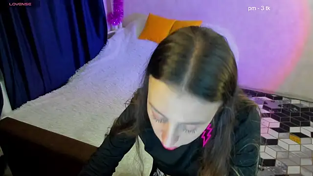 CurlySteph online show from December 26, 2024, 9:58 pm