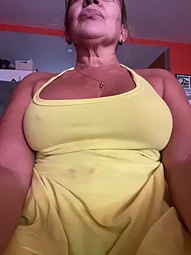 camelia3 online show from February 11, 2025, 2:57 pm