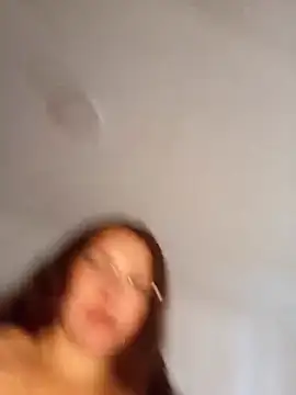 sereluxz online show from April 20, 2026, 5:48 pm