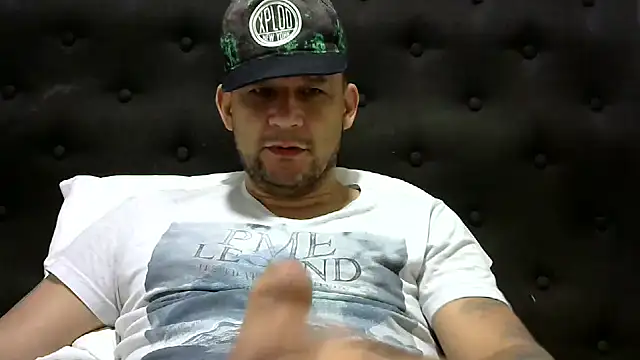 altenori112 online show from February 8, 2025, 11:13 pm