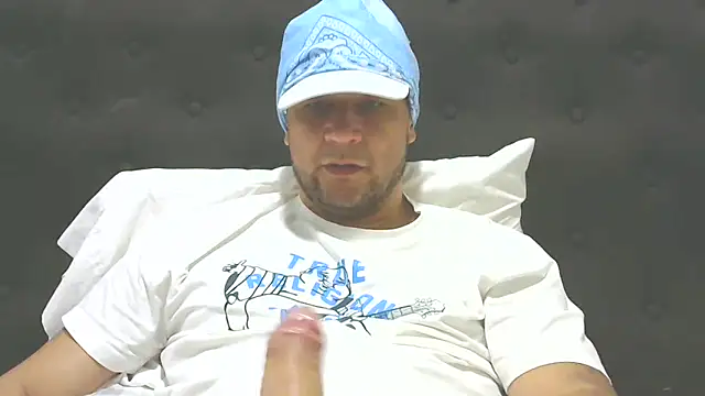 altenori112 online show from February 9, 2025, 11:57 pm