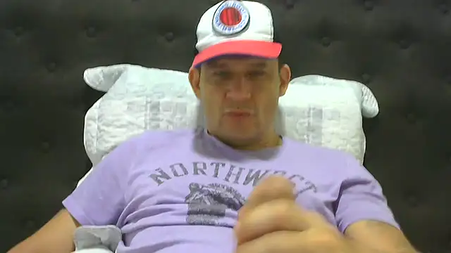 altenori112 online show from February 16, 2025, 4:42 pm