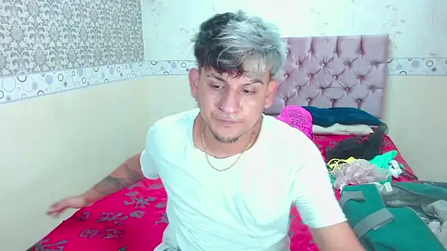 Dona and Carl online show from January 22, 2025, 3:09 am