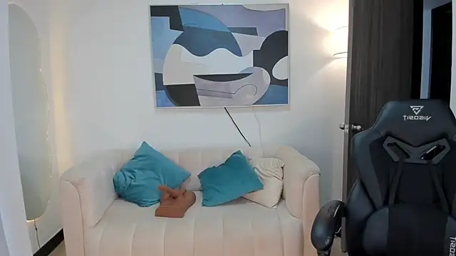 SaraParker  online show from January 6, 2026, 1:15 pm