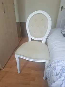 Emily English57 online show from April 14, 2026, 8:31 am