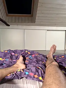 mb2605 online show from February 12, 2026, 11:44 pm