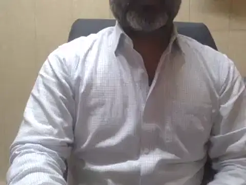 hairymaster95 online show from February 13, 2025, 4:11 am