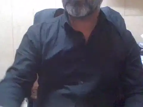 hairymaster95 online show from February 18, 2025, 4:04 am