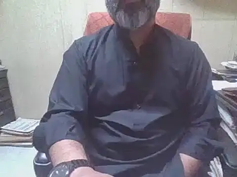 hairymaster95 online show from September 29, 2025, 3:28 pm