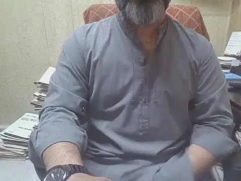 hairymaster95 online show from October 8, 2025, 3:26 am