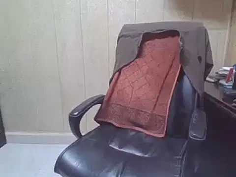 hairymaster95 online show from November 23, 2025, 6:57 am